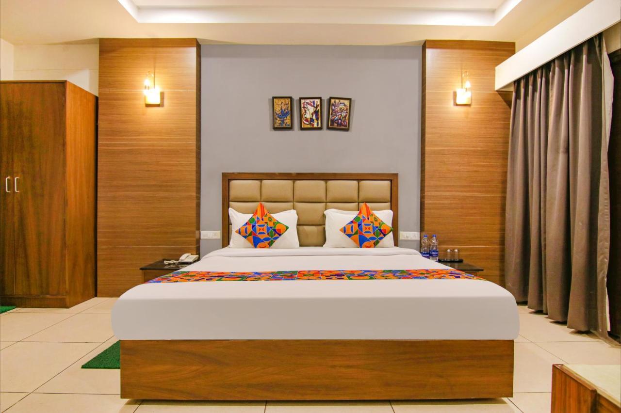 Fabhotel Citi Inn Zirakpur Exterior photo