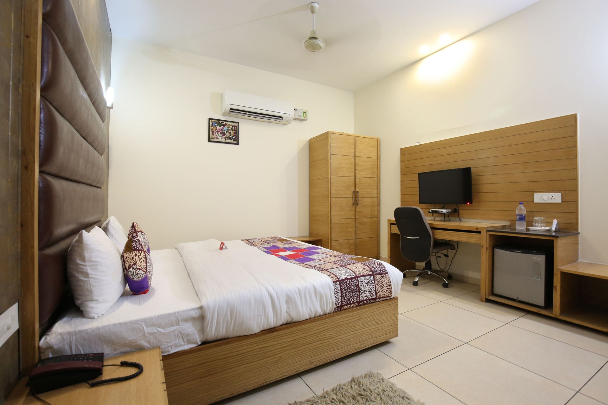 Fabhotel Citi Inn Zirakpur Exterior photo